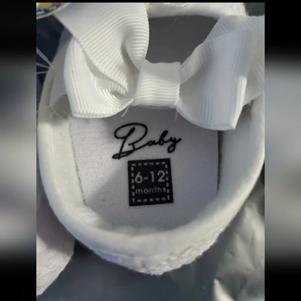 :*2 NWT,NWOT Myggpp & wonder nation Baby Girl white lace & pearl Size 6-12 M & 5